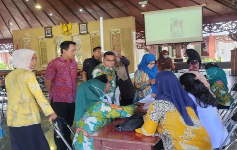 Pemeriksaan Kesehatan Gratis Warnai Awal Tahun Ajaran di Sekolah Rakyat Pamekasan