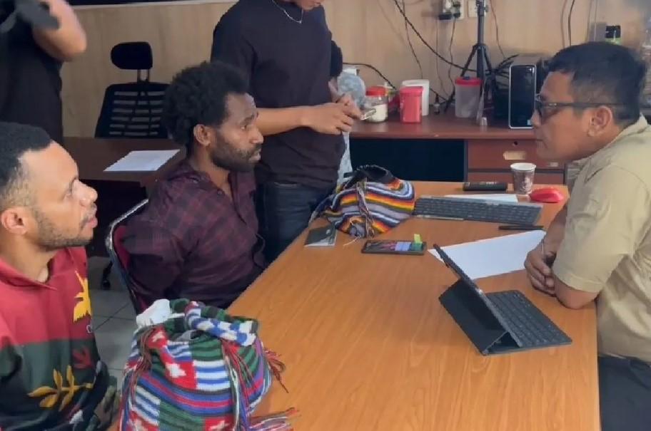 Penangkapan Dua Penyelundup Amunisi untuk KKB di Kapal Laut, Satgas Damai Cartenz Tingkatkan Pemantauan Jalur Laut