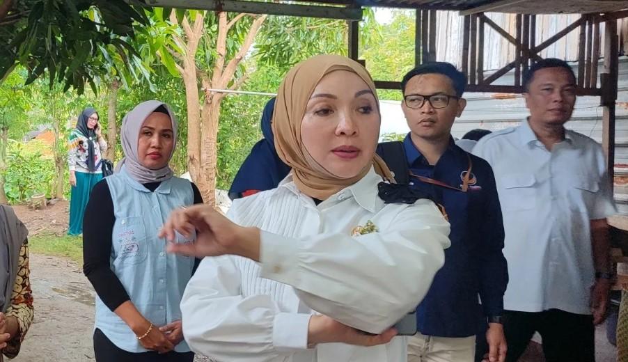 Erna Sari Dewi Soroti Curhat Guru Honorer Bengkulu di DPR: Jangan Bungkam Suara Mereka