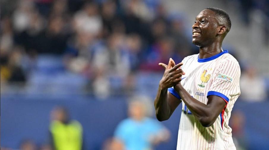 Newcastle United Serius Incar Randal Kolo Muani, Masa Depan Isak Makin Dipertanyakan