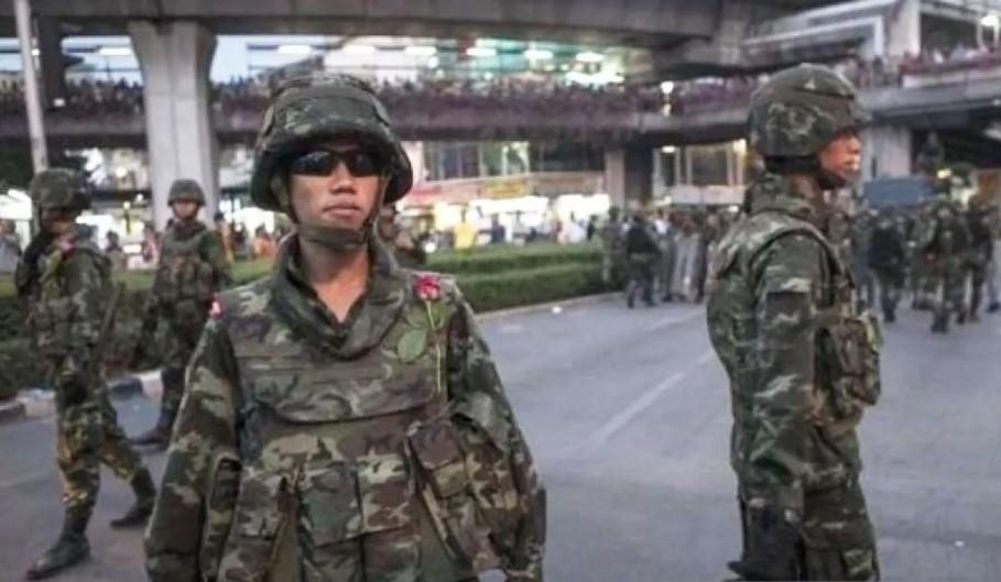 Militer Thailand Serang Kamboja Lewat Udara Usai Diserang Roket Grad di Perbatasan