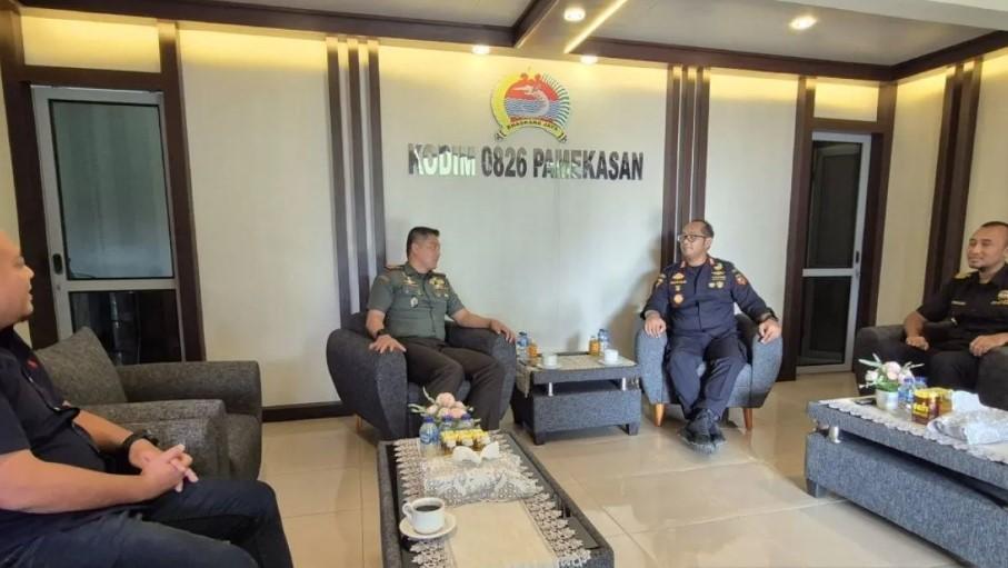 Pengawasan Rokok Ilegal Diperketat, Bea Cukai Madura Gandeng TNI-Polri dan Aparat Penegak Hukum