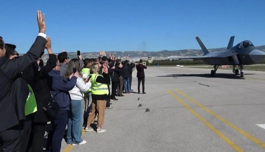 Indonesia Teken Kontrak Pembelian 48 Jet Tempur KAAN dari Turki, Perkuat Pertahanan Udara Nasional.