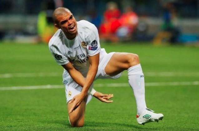 Real Madrid dan Barcelona Legends Akan Bentrok di Jakarta dalam Laga Clash of Legends 27 September Mendatang