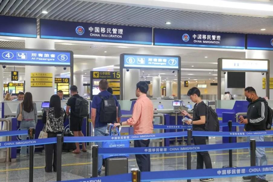 China Perluas Kebijakan Bebas Visa untuk 75 Negara, Dorong Pertukaran Internasional