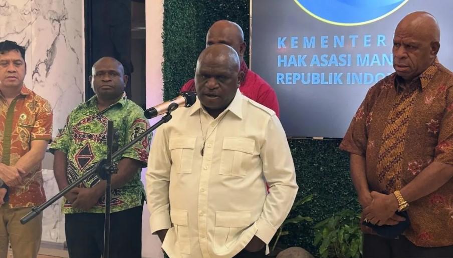 Menteri HAM Tegaskan Pengibaran Bendera Fiksi dalam Perayaan Kemerdekaan Bisa Dikategorikan Makar