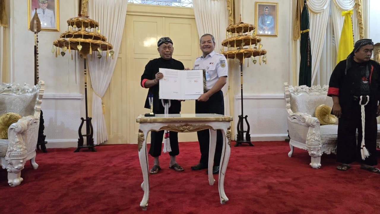 PT KAI dan Pemkab Ponorogo Tandatangani MoU Pemanfaatan Aset Milik Perusahaan