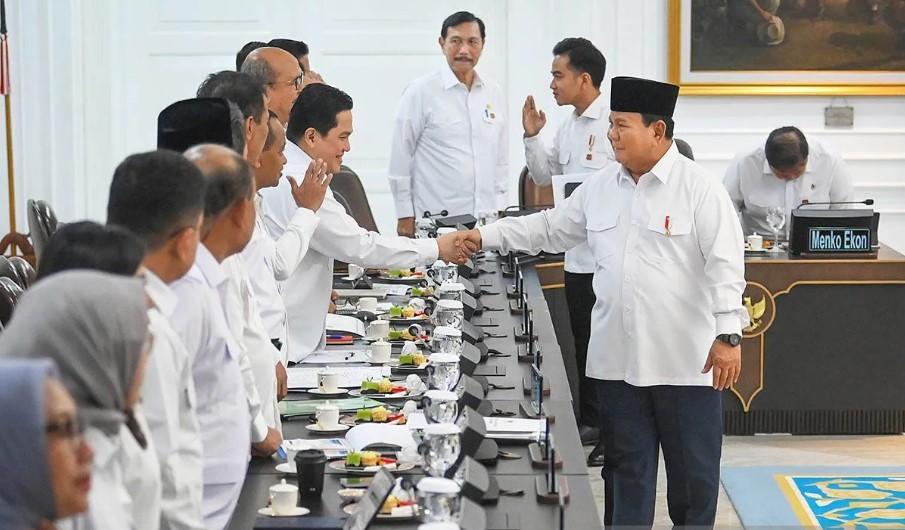 Presiden Prabowo Tegaskan Tidak Ada Reshuffle Kabinet, Menteri Sebut Kinerja Tim Memuaskan