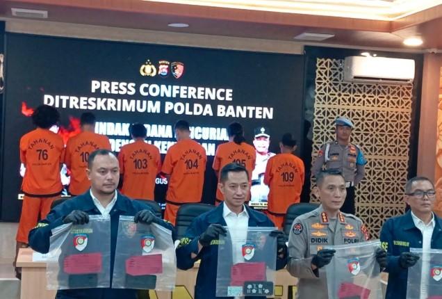 Sindikat Perampokan Truk Solar di Tol Tangerang-Merak Terungkap, Enam Pelaku Ditangkap, Dua Masih Buron