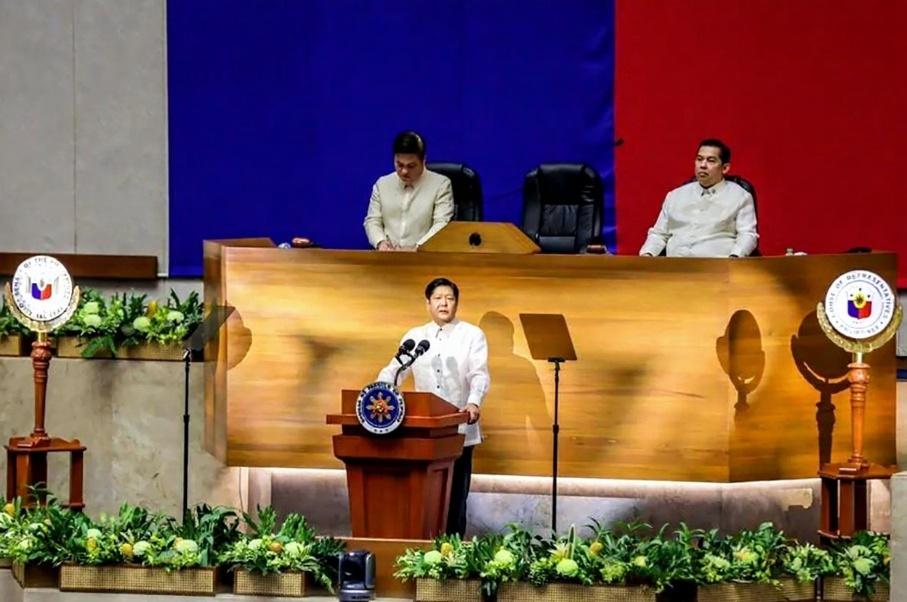 Presiden Filipina Ferdinand Marcos Tangguhkan Impor Beras Selama 60 Hari