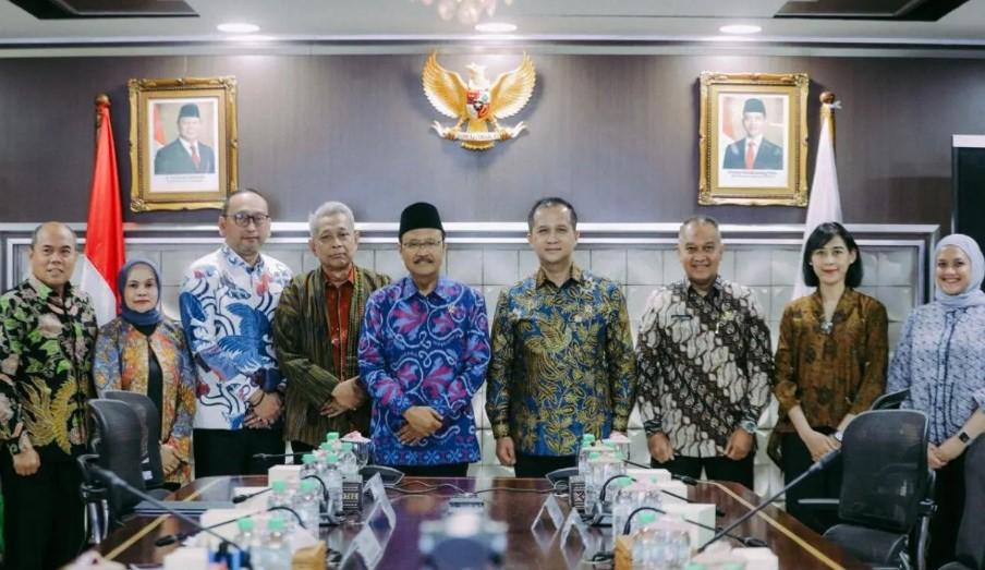 Sekolah Rakyat Akan Dibangun di Kawasan Transmigrasi, Target Mulai Awal 2026