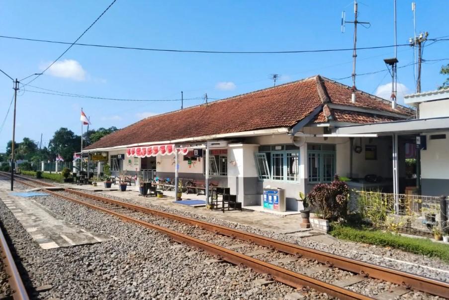 Reaktivasi Stasiun Jeruklegi Dongkrak Jumlah Penumpang hingga 111 Persen