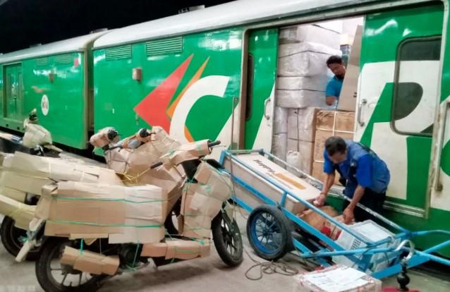 Angkutan Retail Kereta Api Tumbuh 15 Persen, KAI Perkuat Peran sebagai Simpul Logistik Nasional