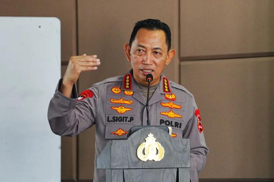 Jumlah Titik Api di Kalbar Terus Menurun, Kapolri Sebut Modifikasi Cuaca Berhasil Tekan Karhutla