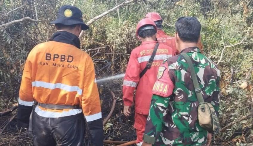 Kebakaran Lahan Gambut di Muara Enim Berhasil Dipadamkan Petugas Gabungan