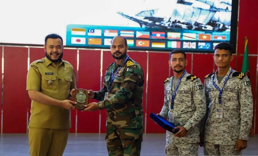 Kedatangan Taruna AAL dan Delegasi ASEAN Plus Cadet Sail 2025 Diharapkan Perkuat Citra Padang sebagai Kota Gastronomi