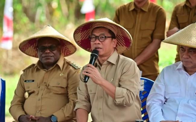 Mendes PDT Ajak Warga Desa Optimalkan Pekarangan untuk Dukung Program Makan Bergizi Gratis