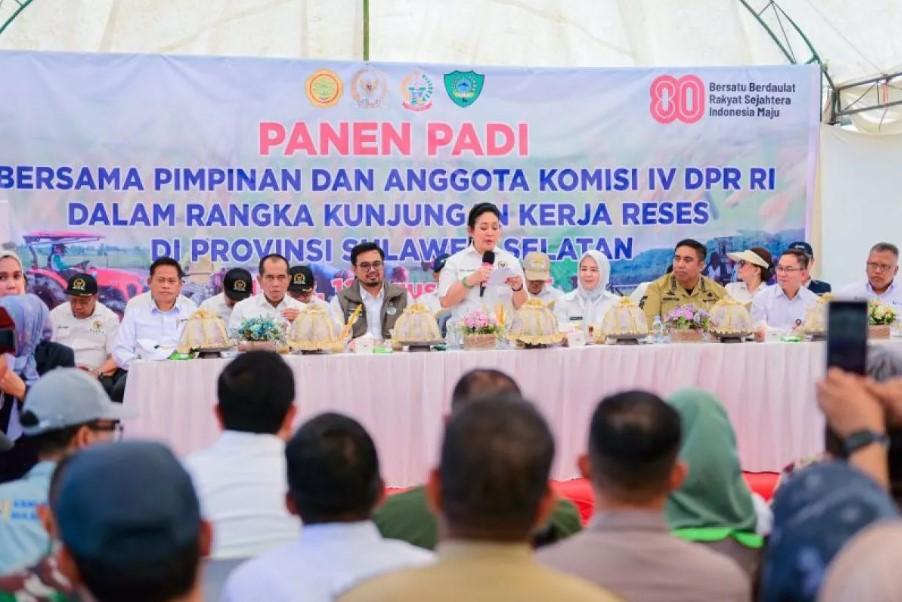 Bantuan Bibit Rp1,32 Miliar Dorong Produksi Pertanian Maros dan Sulsel Tetap Jadi Lumbung Pangan Nasional