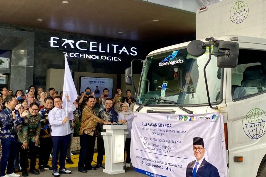 Ekspor Produk Industri Pengolahan Batam Senilai 15 Juta Dolar AS Resmi Dilepas ke Empat Negara