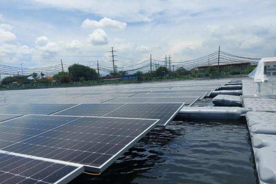 Pemerintah Kaji Peran Koperasi Desa dalam Proyek Raksasa PLTS 100 GW untuk Ketahanan Energi Nasional