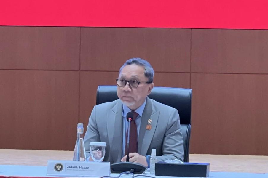 Zulhas Targetkan Perpres PLTSa Rampung Pekan Depan, Sampah Menggunung Jadi Listrik dalam Dua Tahun