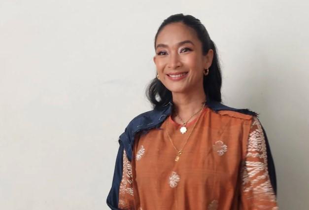 Happy Salma: Kemerdekaan Adalah Momen Merayakan Hidup dan Sinergi Bangsa