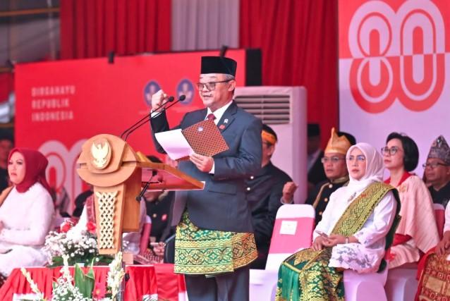 Mendikdasmen Abdul Mu’ti Serukan Persatuan dan Pendidikan Bermartabat di Upacara HUT ke-80 RI