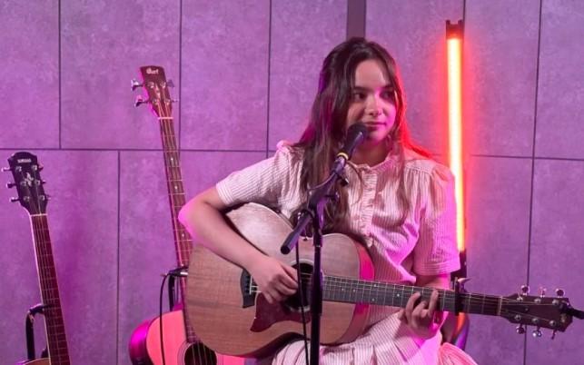 Musisi Muda Alex Teh Kenang Serunya Lomba 17-an dan Serukan Pentingnya Menjaga Budaya Nasional