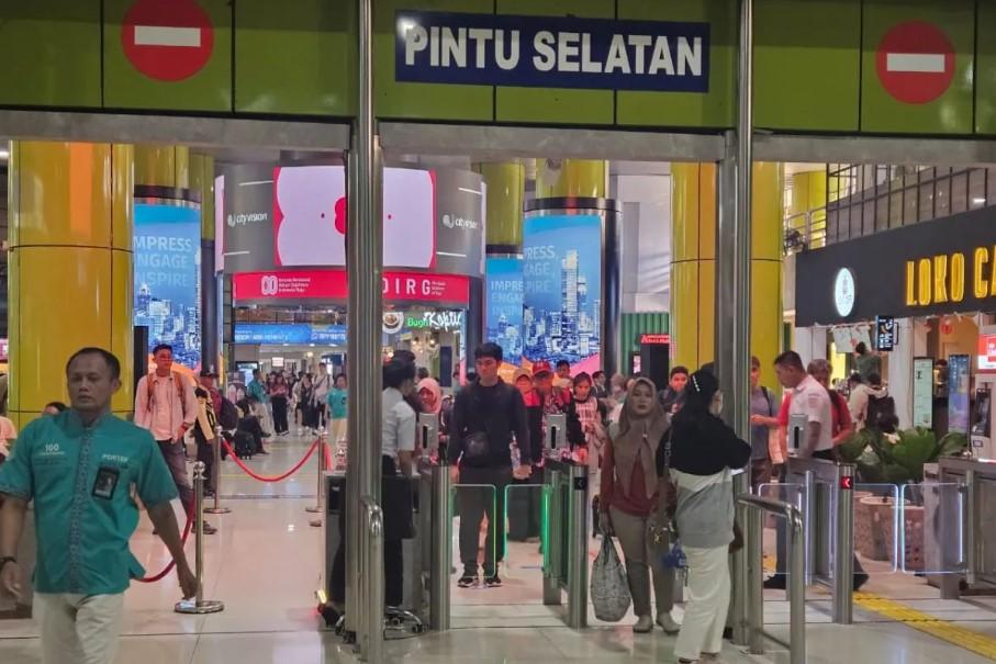 KAI Daop 1 Jakarta Layani 311 Ribu Penumpang Selama Libur Panjang HUT ke-80 RI