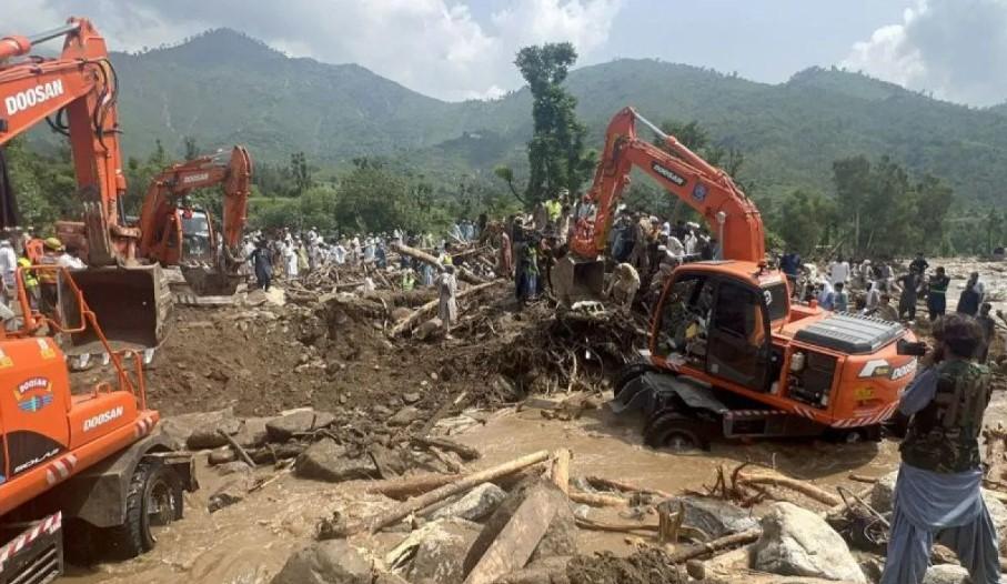 Banjir Besar Terjang Pakistan Barat Laut, 670 Orang Tewas dan 200 Hilang