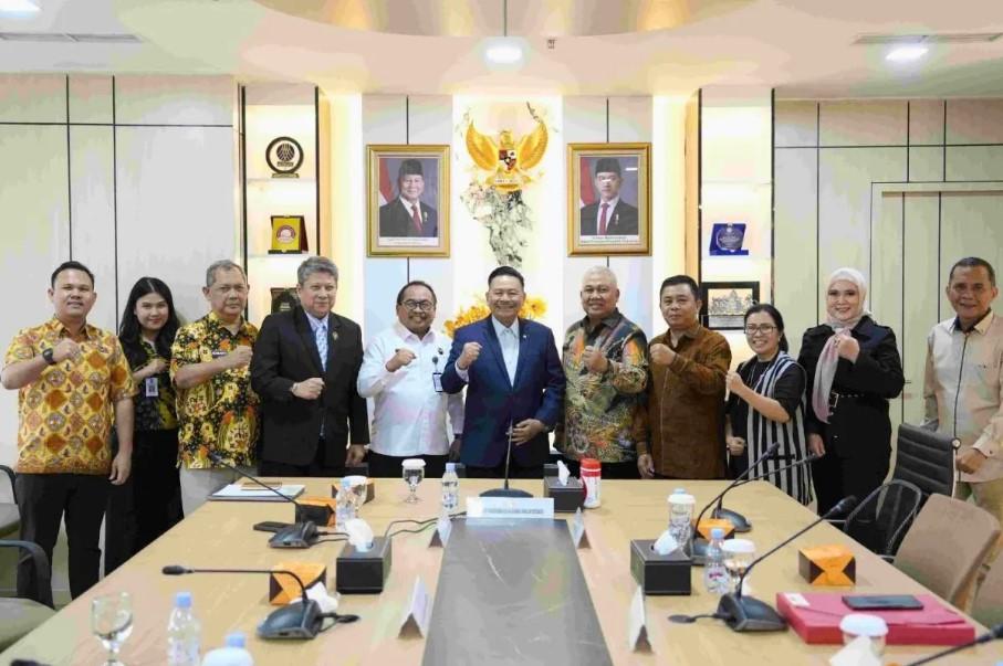 Pemerintah Kaji Ulang Aturan Ekspor Kratom, Buka Peluang Revisi Regulasi