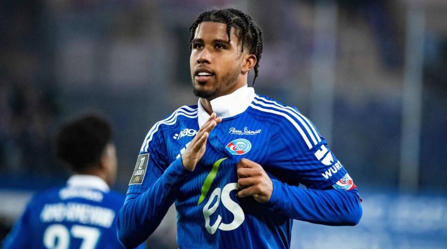 Chelsea Tolak Tawaran €53 Juta dari West Ham untuk Andrey Santos, Sang Gelandang Muda Jadi Proyek Utama