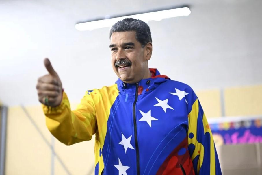 Maduro Kerahkan 4,5 Juta Milisi Sipil Hadapi Ancaman Perang dari AS