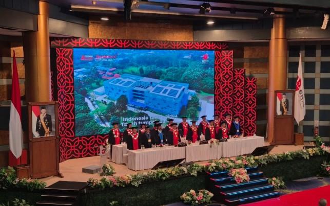 BRIN Kukuhkan Lima Profesor Riset Baru, Perkuat Ekosistem Inovasi Nasional
