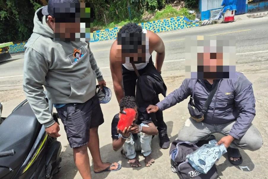 Mahasiswa di Jayapura Ditangkap Bawa 20 Paket Ganja Siap Edar
