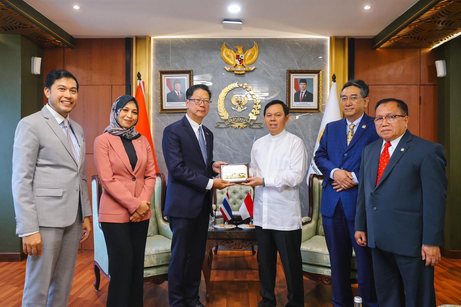 Ketua DPD RI Terima Kunjungan Dubes Thailand, Bahas Inisiasi Senat Asia Tenggara