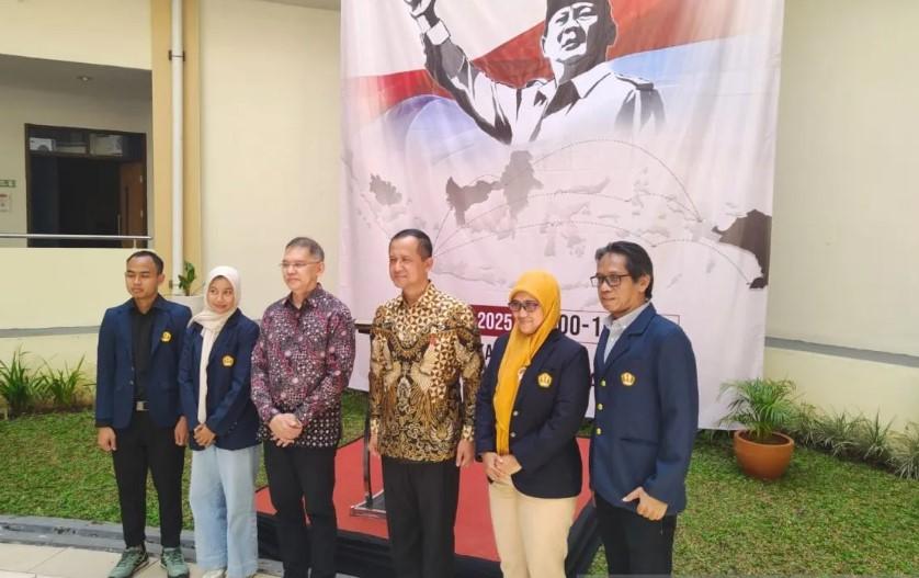 Menteri Transmigrasi Lepas Tim Ekspedisi Patriot Unpad untuk Pemetaan Transmigrasi Nasional
