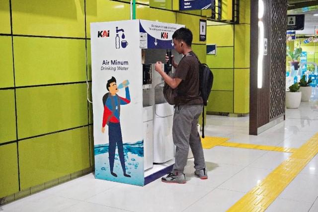 KAI Hadirkan 106 Water Station di 45 Stasiun untuk Dukung Transportasi Ramah Lingkungan