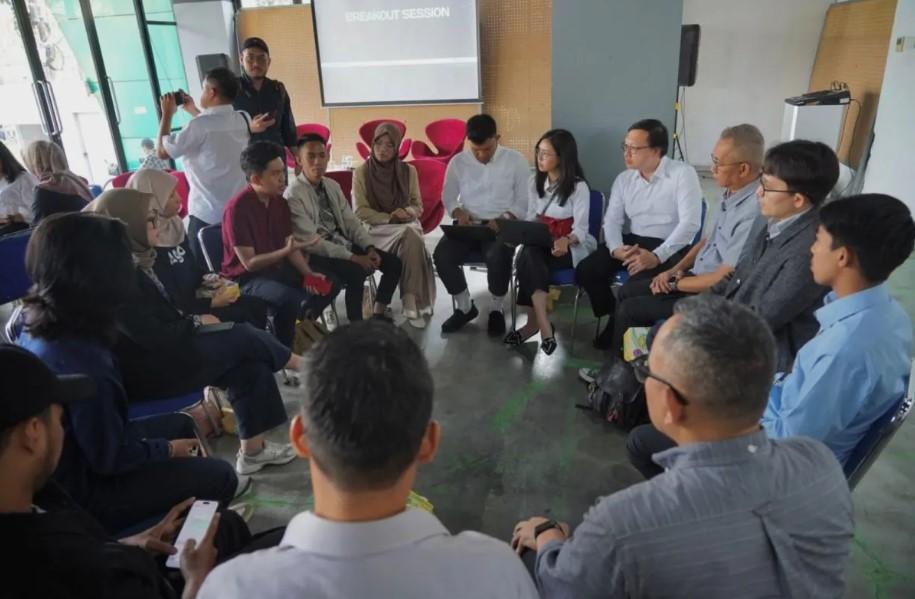 Kemenko PM Gelar Uji Publik Program "Berdaya Berusaha" di Bandung, Libatkan Praktisi Kreatif