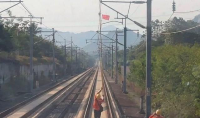 KCIC Tingkatkan Pengamanan Jalur Kereta Cepat Usai Layang-Layang Ganggu Operasional Whoosh
