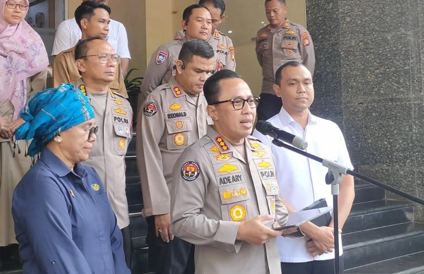 Polisi Tangkap 351 Orang saat Demo Ricuh di Depan DPR/MPR RI