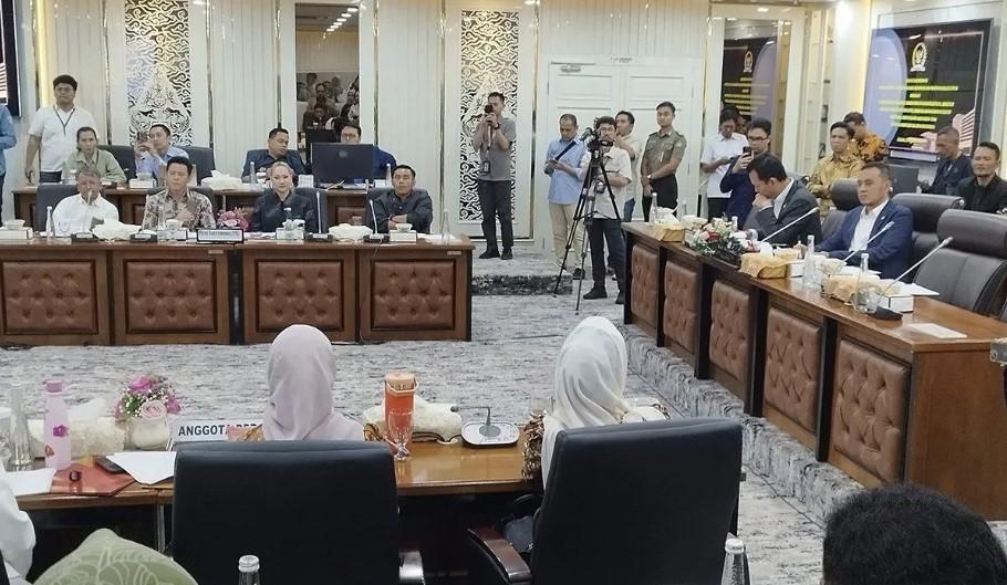DPR Pindahkan RUU Hak Cipta ke Komisi XIII, Musisi Dilibatkan dalam Tim Perumus