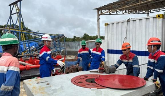49 Putra Papua Raih Sertifikasi Migas Bersama Pertamina Drilling
