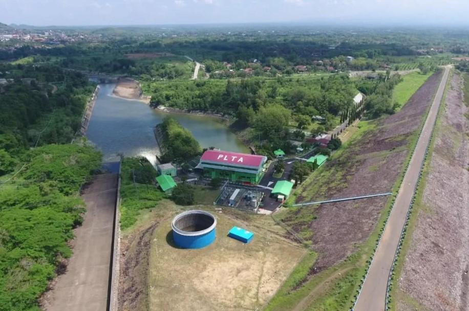 PLN Indonesia Power Luncurkan Program "Gajah Mungkur" untuk Atasi Sampah, Stunting, dan Konservasi Waduk