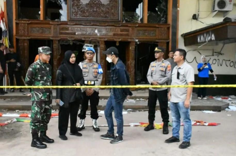 Polisi Perketat Pengamanan Usai Kerusuhan di Gedung DPRD Cirebon