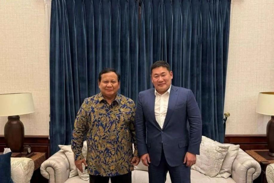 Prabowo Bahas Pengelolaan Dana Kekayaan Negara Bersama Mantan PM Mongolia Oyun-Erdene