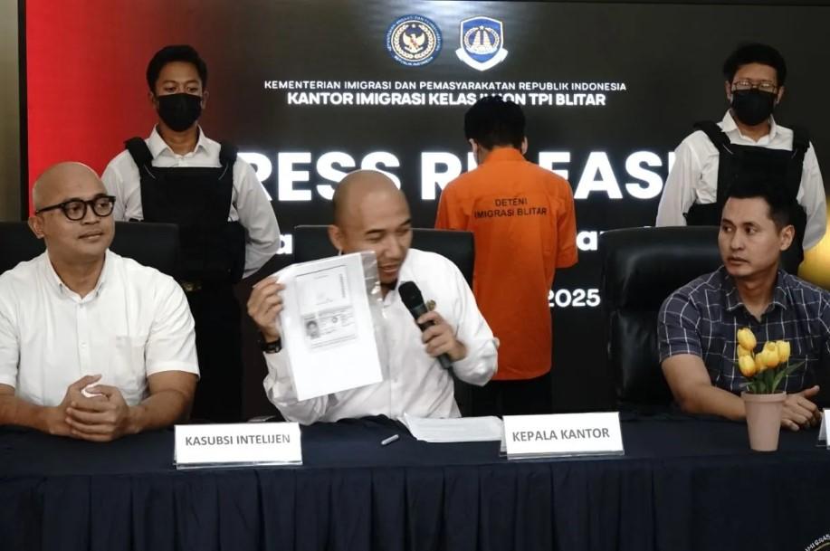 WNA Malaysia di Tulungagung Ditangkap Imigrasi Blitar karena Tak Miliki Dokumen Resmi