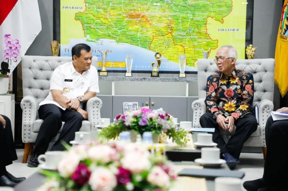 Pemprov Jateng Kucurkan Rp16,6 Miliar untuk Hibah PTS, Dorong Kolaborasi dengan Industri