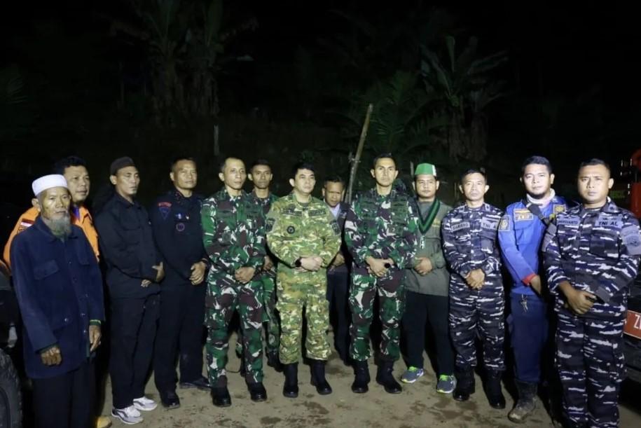 Bupati Tanah Bumbu Apresiasi Tim SAR Temukan Bangkai Helikopter di Hutan Mentewe