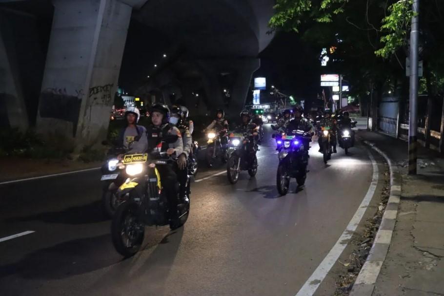 176 Personel Gabungan Gelar Patroli Skala Besar di Jakarta Barat